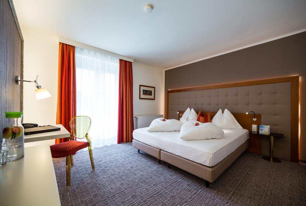Hotel Goritschnigg Velden am Worthersee Ruang foto