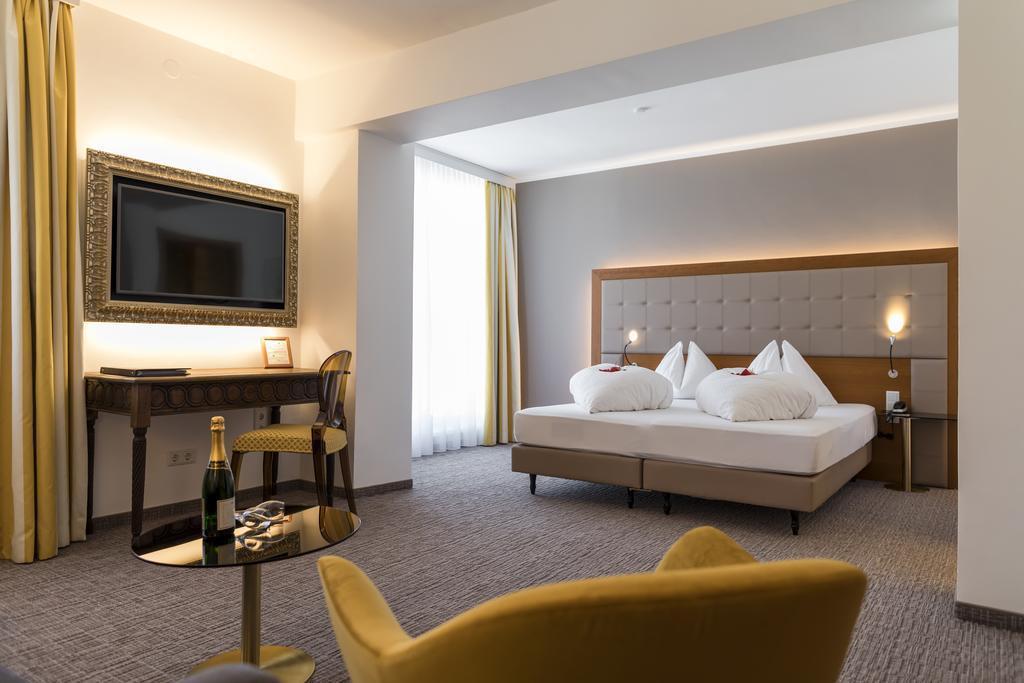 Hotel Goritschnigg Velden am Worthersee Bagian luar foto